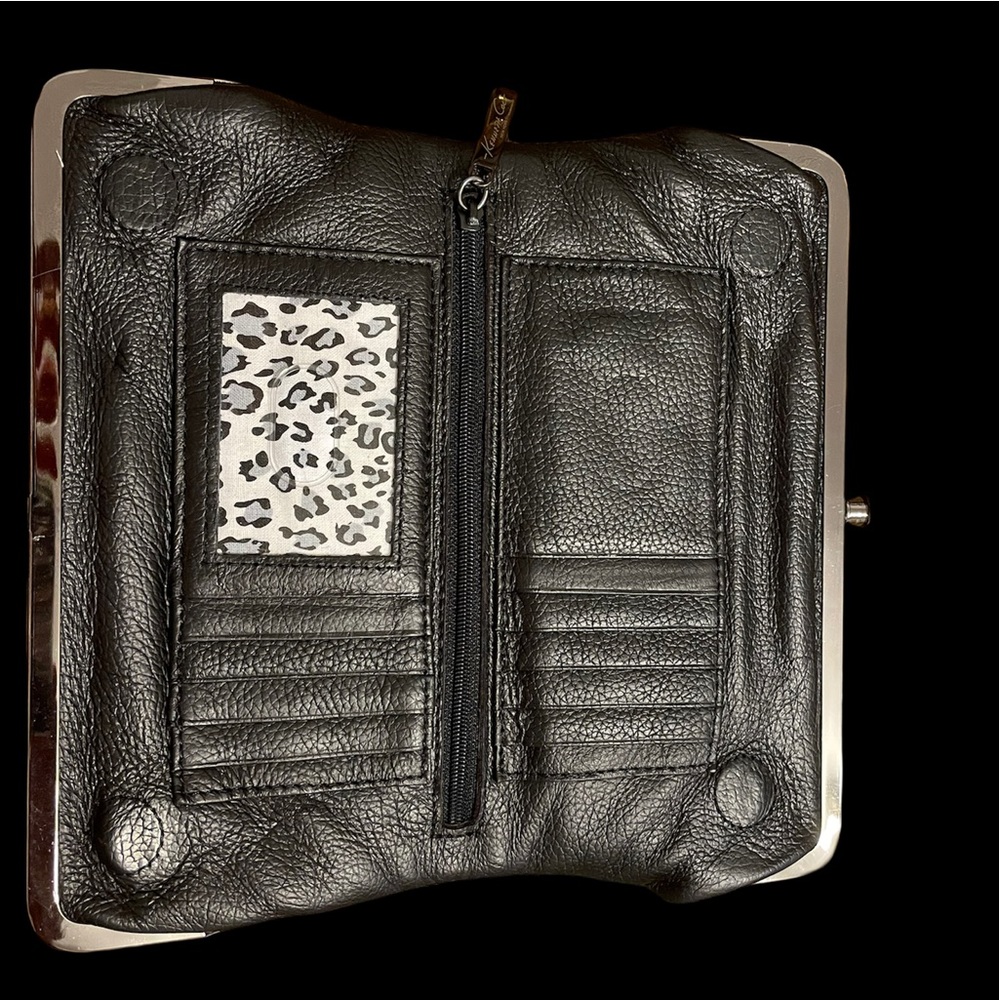Double frame kisslock wallet